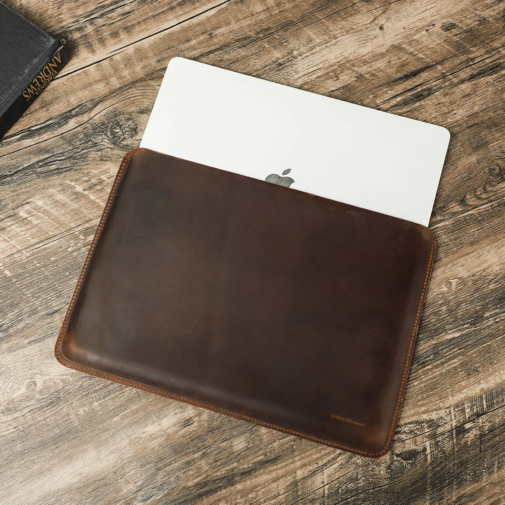 PRESTIGE LEATHER LAPTOP SLEEVE